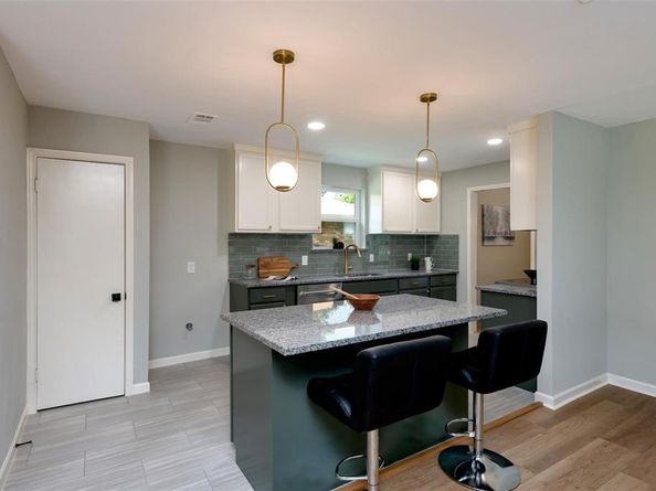 5124  Ashbrook Road , Dallas Texas 75227