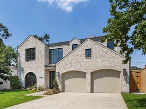3935  Rochelle Drive , Dallas Texas 75220