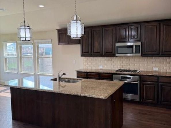 412  Barnstorm Drive , Celina Texas 75009