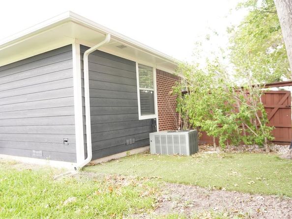 1419  Flamingo Lane , Garland Texas 75042