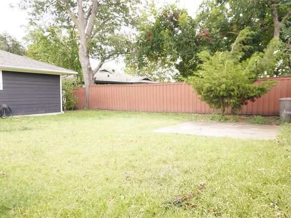 1419  Flamingo Lane , Garland Texas 75042