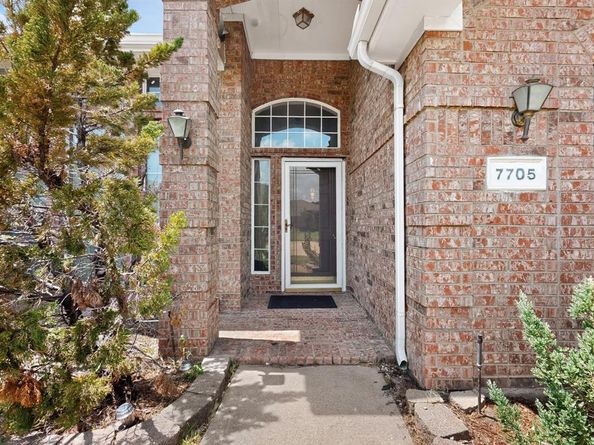 7705  Whitecedar Lane , Rowlett Texas 75089