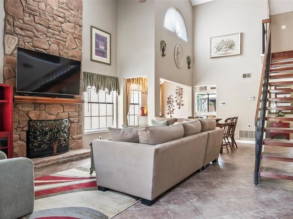 619  Mission Circle , Irving Texas 75063