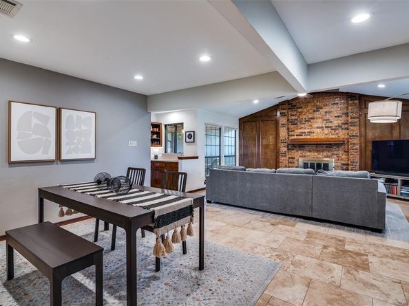 4022  Azalea Lane , Garland Texas 75043
