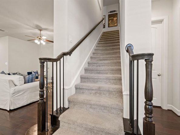 1019  Ivy Charm Way , Arlington Texas 76005