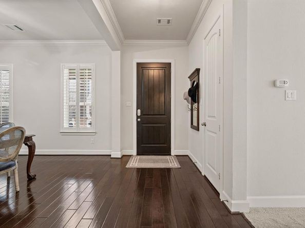 1019  Ivy Charm Way , Arlington Texas 76005