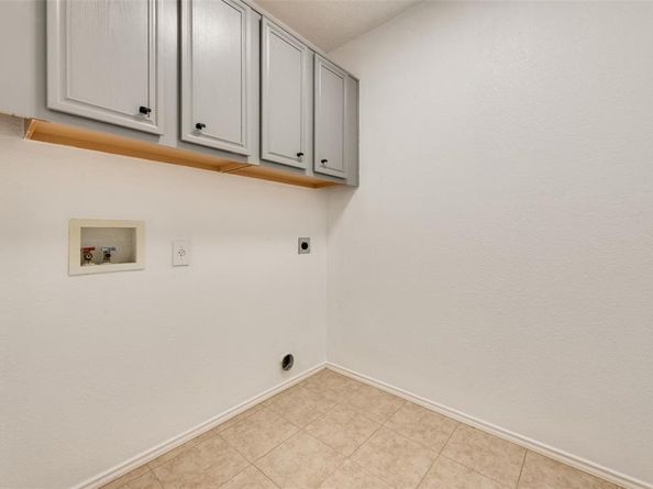 9961  Long Rifle Drive , Fort Worth Texas 76108