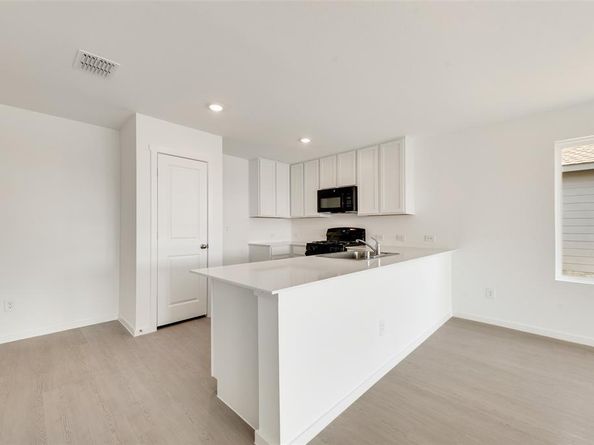 4924  Ivory Knoll Road , Fort Worth Texas 76179