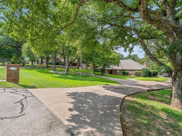 1405  Melody Lane , Keller Texas 76262