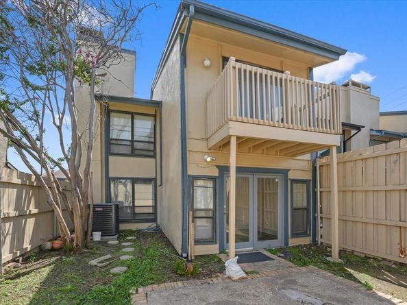 2023  Court Place , Garland Texas 75041