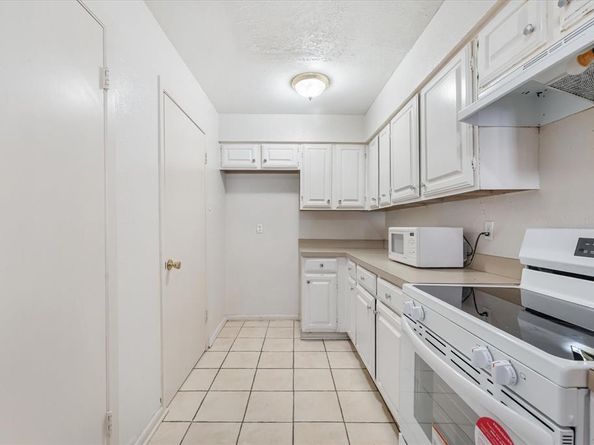 2023  Court Place , Garland Texas 75041