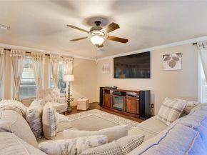 1801  St Lawrence Way , Arlington Texas 76002