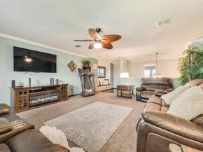 1801  St Lawrence Way , Arlington Texas 76002