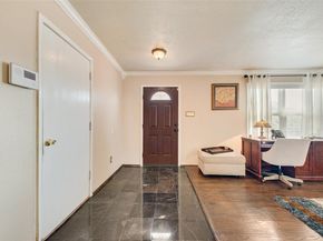 1801  St Lawrence Way , Arlington Texas 76002