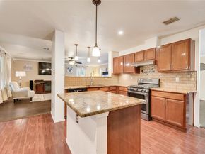 1801  St Lawrence Way , Arlington Texas 76002