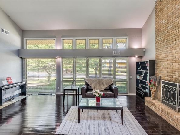 314  Santa Clara Street , Irving Texas 75062