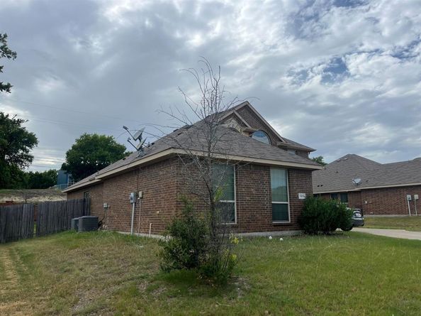 1213  Goffin Drive , DeSoto Texas 75115