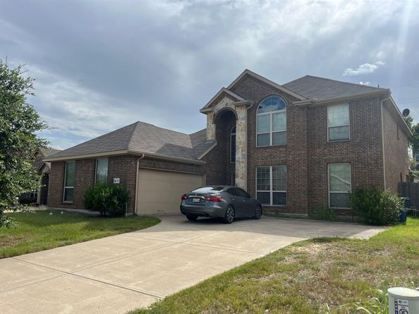 1213  Goffin Drive , DeSoto Texas 75115