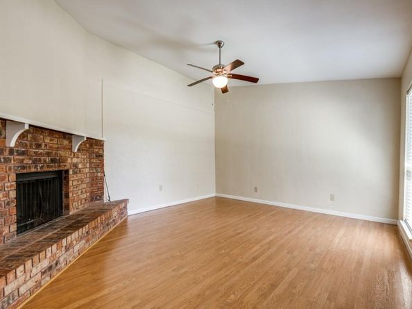 9001  Linda Vista Drive , Rowlett Texas 75088