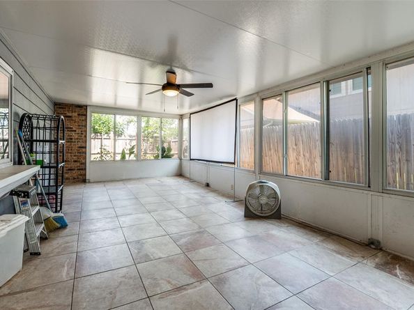 2518  Via Avenida  , Carrollton Texas 75006