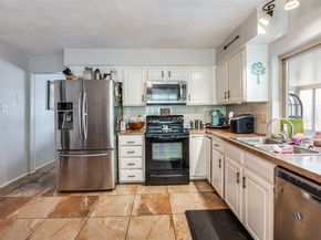 2518  Via Avenida  , Carrollton Texas 75006