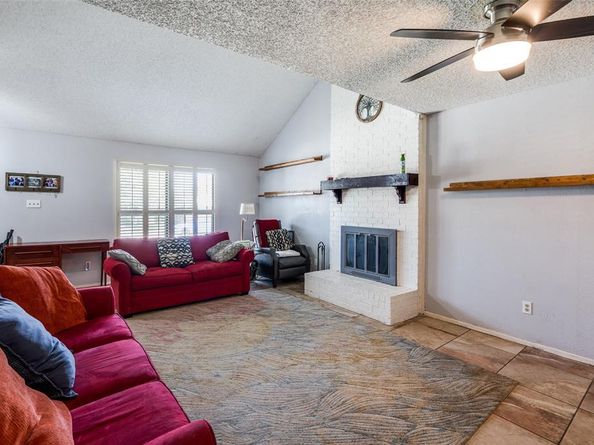 2518  Via Avenida  , Carrollton Texas 75006