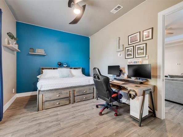 137  Sawgrass Drive , Heath Texas 75032