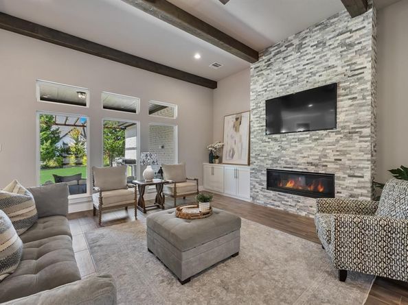 137  Sawgrass Drive , Heath Texas 75032
