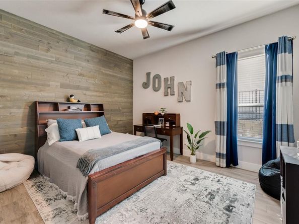 137  Sawgrass Drive , Heath Texas 75032