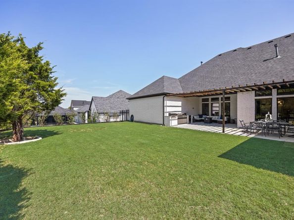 137  Sawgrass Drive , Heath Texas 75032