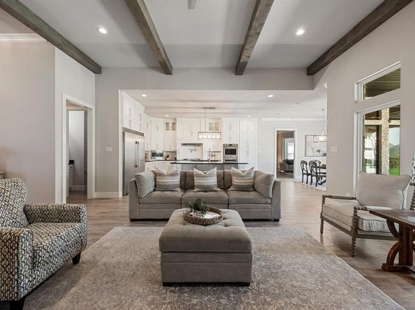 137  Sawgrass Drive , Heath Texas 75032