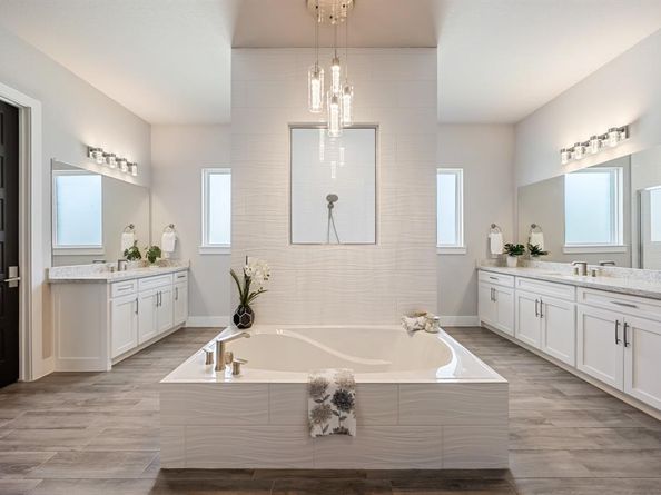 137  Sawgrass Drive , Heath Texas 75032