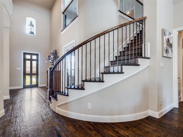 1210  Bailey Drive , Argyle Texas 76226