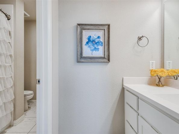 1210  Bailey Drive , Lantana Texas 76226