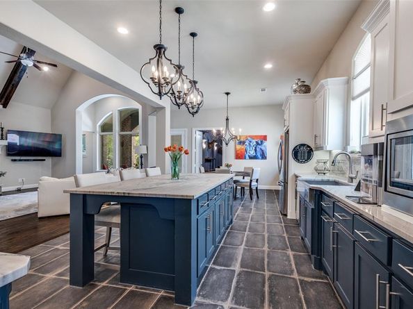 1210  Bailey Drive , Argyle Texas 76226