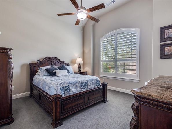 1210  Bailey Drive , Lantana Texas 76226