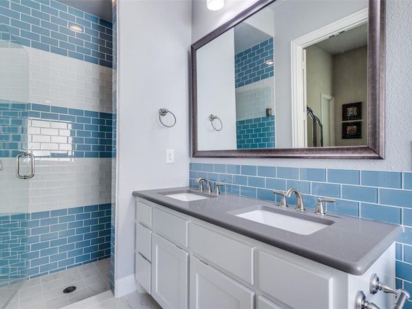 1210  Bailey Drive , Lantana Texas 76226