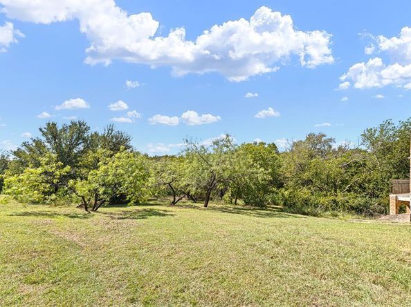 2812  Eden Drive , Cedar Hill Texas 75104