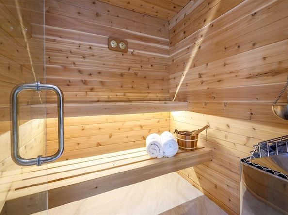 5844  Glendora Avenue , Dallas Texas 75230