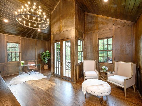 5844  Glendora Avenue , Dallas Texas 75230