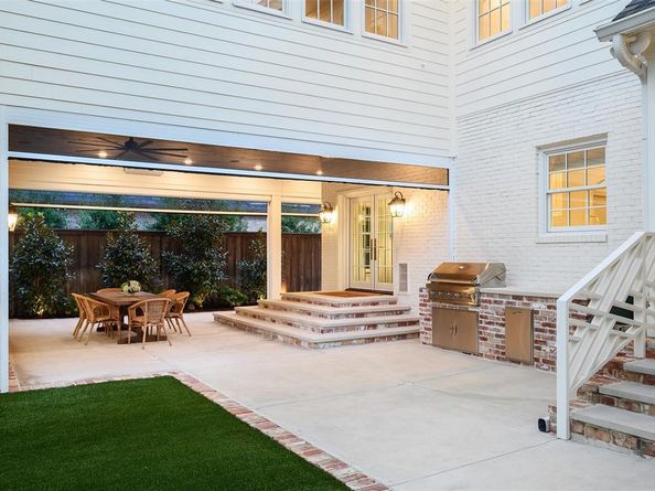 5844  Glendora Avenue , Dallas Texas 75230