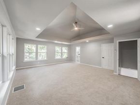 2010  Elderoaks Lane , Dallas Texas 75232