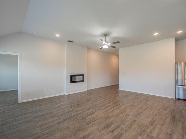 2727  Rambling Road , Celina Texas 75009