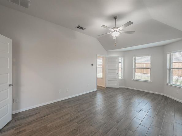 2727  Rambling Road , Celina Texas 75009