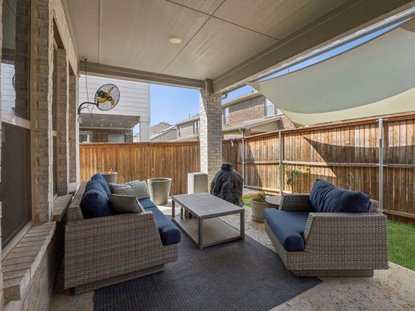 2269  Washington Drive , Carrollton Texas 75010