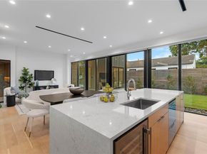 5029  Pershing Street , Dallas Texas 75206