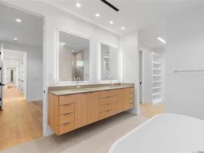 5029  Pershing Street , Dallas Texas 75206
