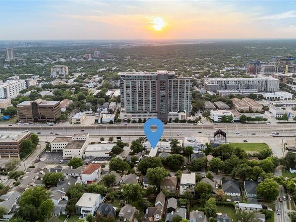 5029  Pershing Street , Dallas Texas 75206