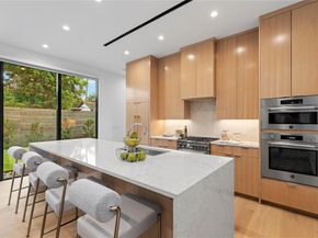 5029  Pershing Street , Dallas Texas 75206