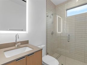 5029  Pershing Street , Dallas Texas 75206